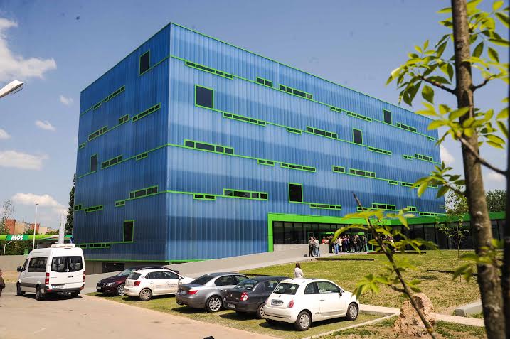 S-a rezolvat! Chiriașii de la INCUBOXX au încălzire în sediu