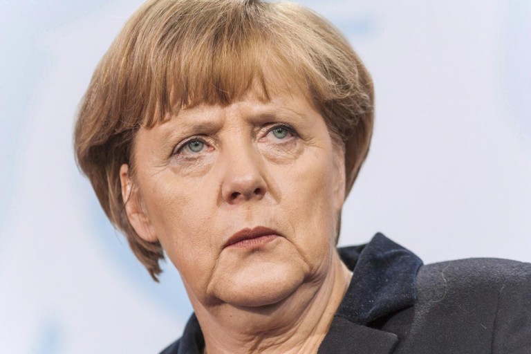 În sfârşit a recunoscut! Angela Merkel admite că a făcut greşeli în ceea ce priveşte criza refugiaţilor