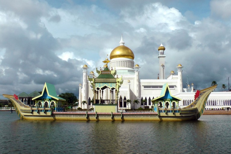 Brunei, ţara în care faci închisoare pentru serbarea Crăciunului