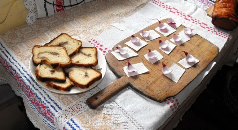 Ce spune calendarul din foi de ceapă despre anul agricol 2016
