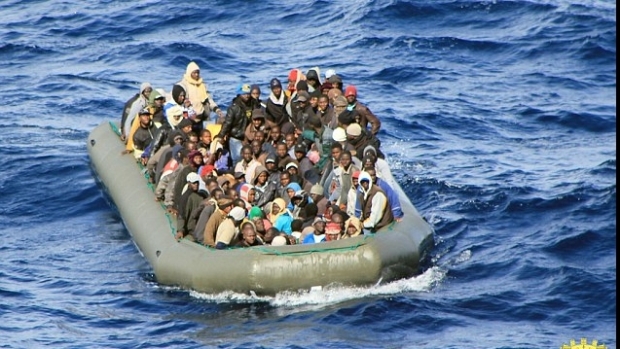 Traficul de migranţi, o afacere de miliarde de euro