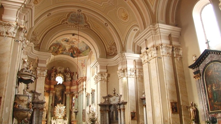 Cel mai frumos și frecventat loc de pelerinaj din România este în Banat! Vedeți aici unde anume! FOTO+VIDEO