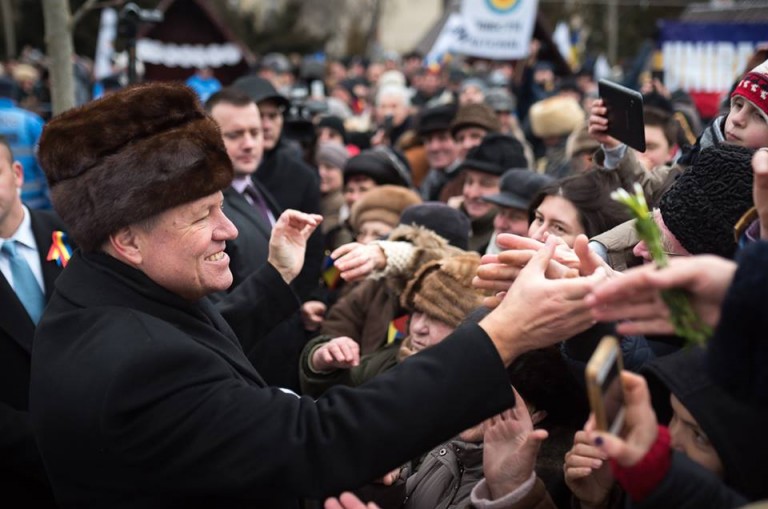 Iohannis – episodul doi, despre Antene! De la o abordare „heirupistă, nepotrivită” la una „stângace”