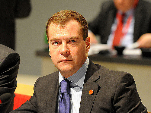 Premierul rus Medvedev invocă spectrul unui război mondial