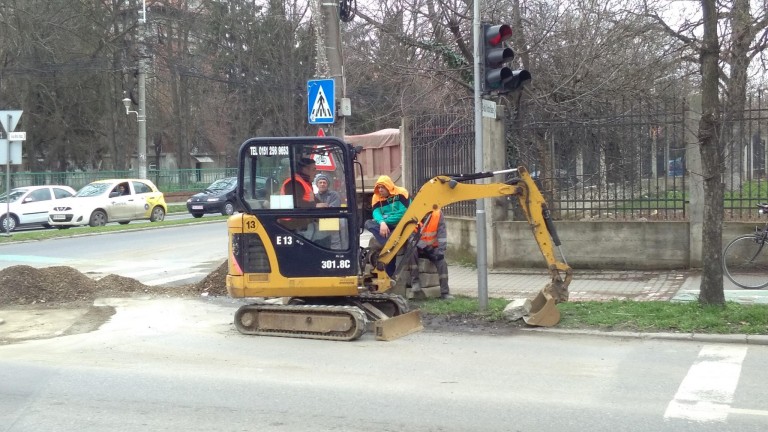 Într-un an, dăm și noi cu groapa de pământ!