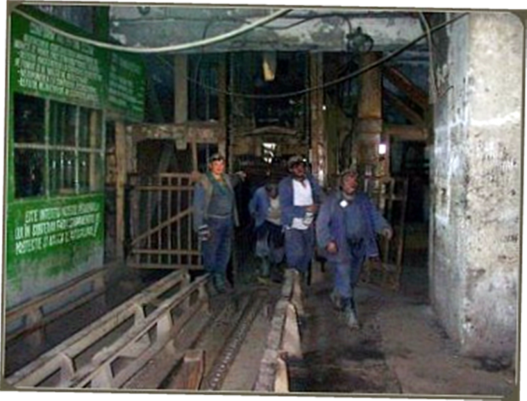 Două mine din Valea Jiului cu lacăt pe ele, vezi ce urmează pentru mineri