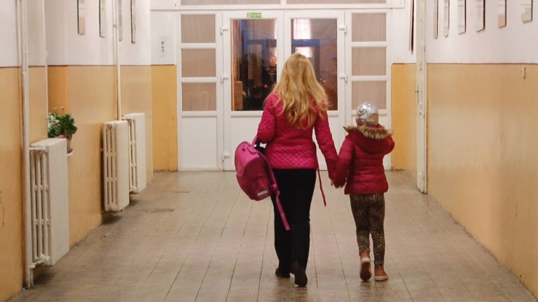 Aproape 900 de cereri de înscriere în clasa pregătitoare, înregistrate în Timiș în prima zi