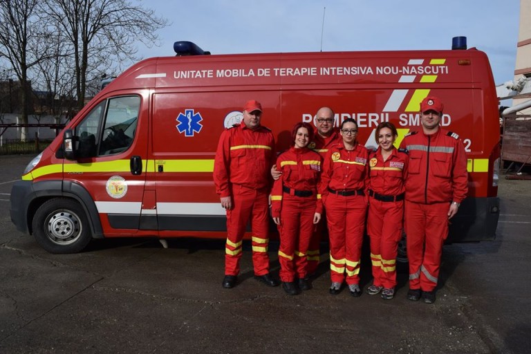 Nou-născut transportat cu o ambulanță a ISU Banat, de la Viena la Timișoara