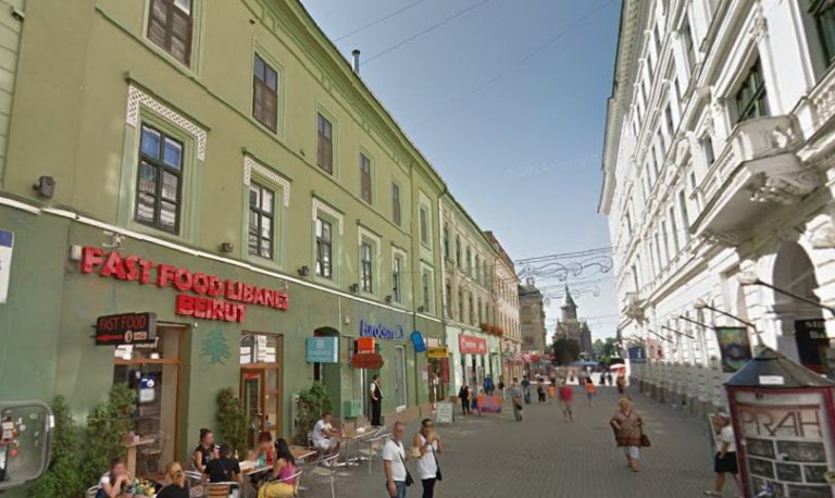 Adio, reclamelor de pe clădirile istorice din centrul Timişoarei! VIDEO