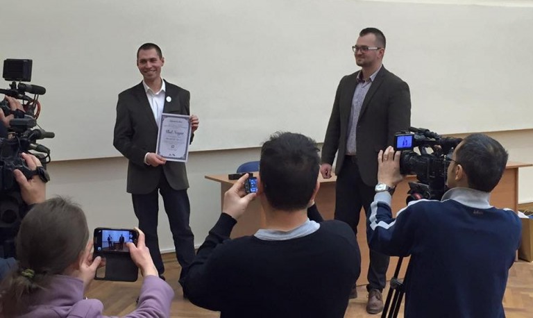 Timișoreanul Vlad Neagoe, primul „Rezident de nota 10”. Cu ce a fost premiat pentru că nu a plecat în străinătate