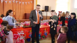 Copii la joaca in Giroc 4