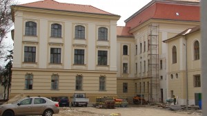 LICEUL LOGA.Still042