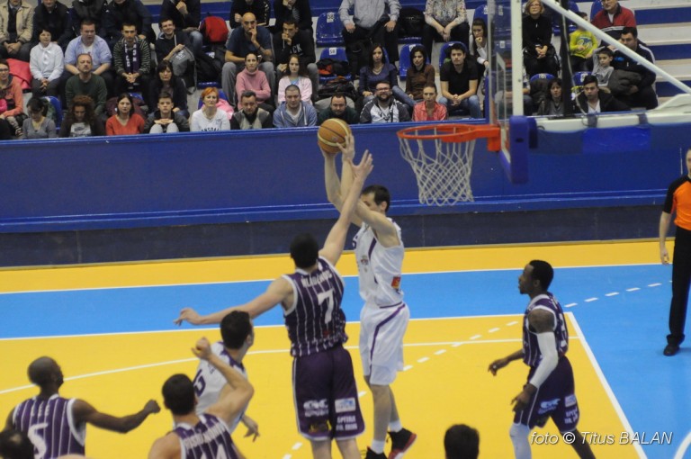 Decisiv contra lui Dinamo