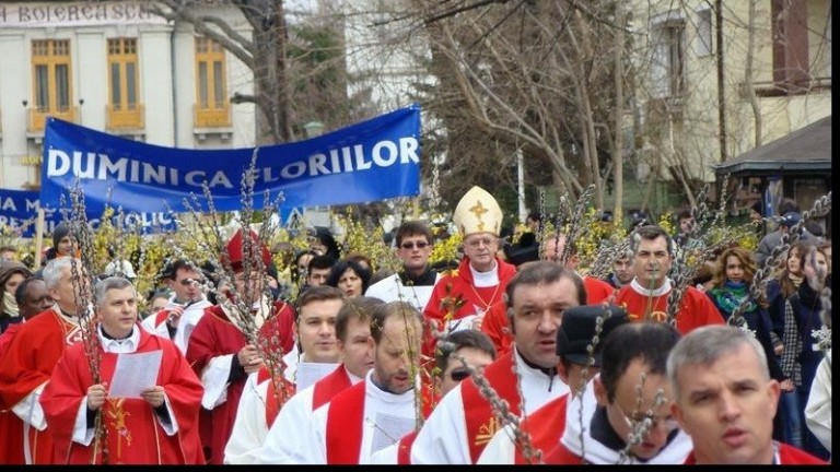 Duminica Floriilor pentru credincioşii romano-catolici