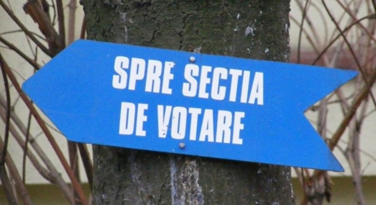 Cel puţin 100 de români aflaţi în străinătate pot solicita crearea unei secţii de vot într-o localitate