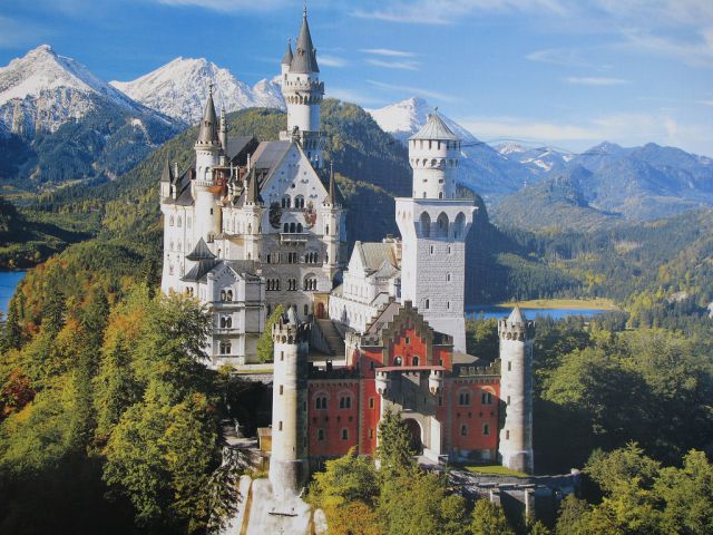 Călătorie în lumea poveştilor: castelele bavareze