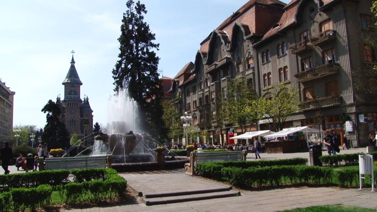 Iată de ce Clujul e mereu înaintea Timişoarei! Şi nu doar în cultură!