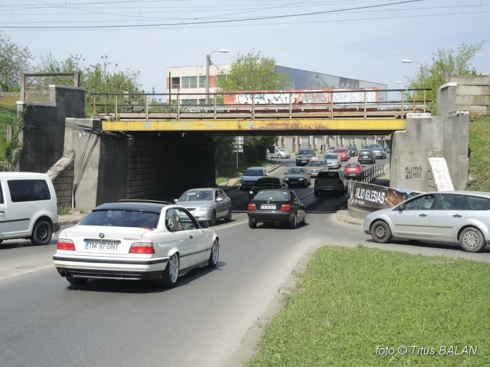 pasaj jiul trafic circulatie masini_52