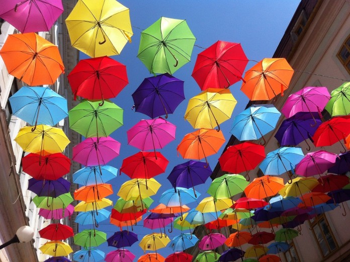 umbrele colorate umbrele colorate