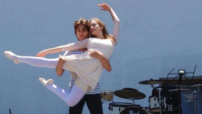 În premieră, la Timișoara a avut loc Ziua Majoraților. FOTO-VIDEO