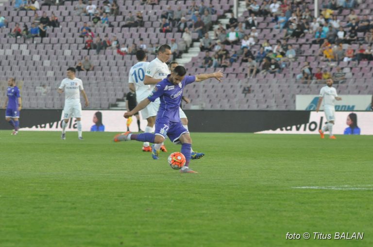 ”S-au făcut că ne plătesc, noi ne-am făcut că jucăm!”