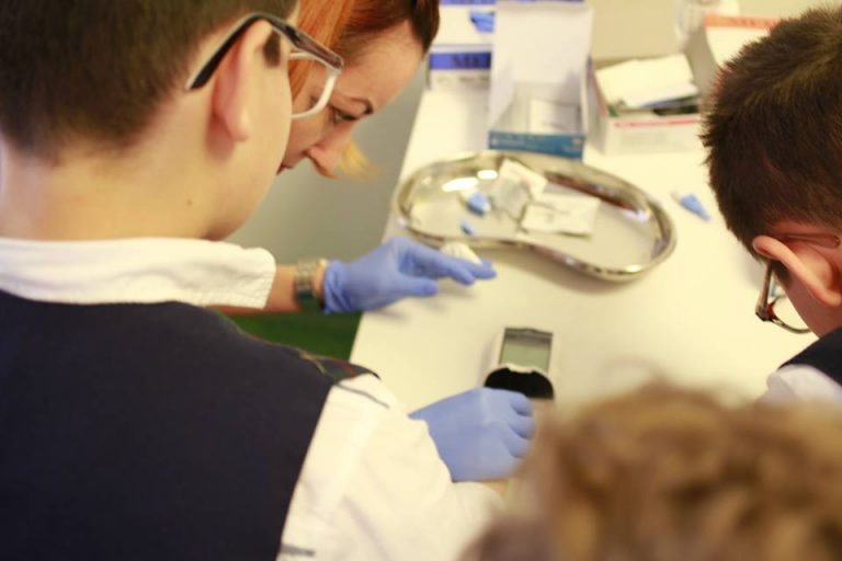 Fundația CardioPrevent trage un semnal de alarmă! Colesterol crescut la copii timișoreni, risc mai mare de infarct