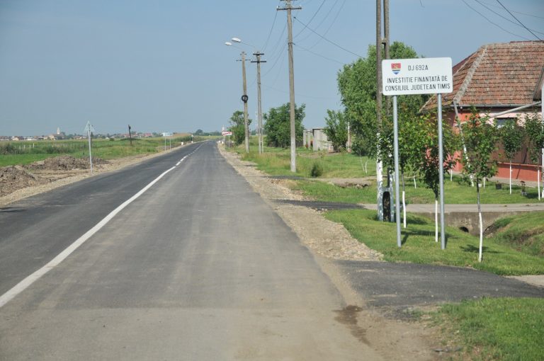 Pe 4 benzi, între Timișoara și Sânandrei