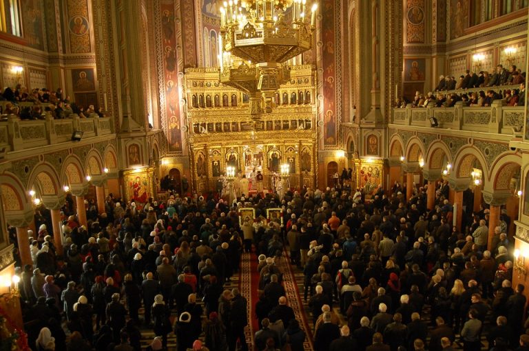 Programul slujbelor în Săptămâna Luminată la Catedrala Mitropolitană din Timișoara