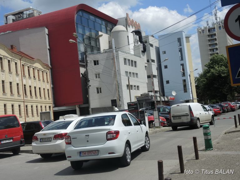 Tun imobiliar! Terenul ultracentral făcut “cadou” fraţilor Cristescu de către Guvernul Ponta a revenit în domeniul public!