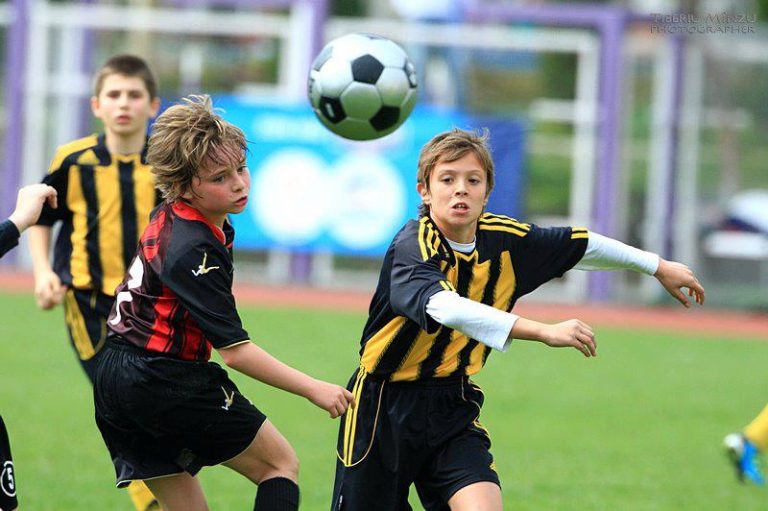 Există speranțe în Valea Domanului: Răzvan Miloș, cel mai tânăr debut în Liga a doua la Metalul Reșița