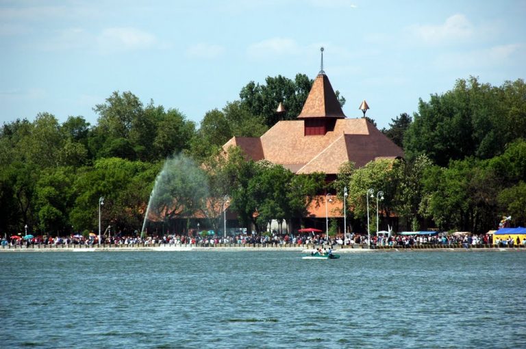 Staţiunea din Serbia care atrage tot mai mulți timişeni. Are un ZOO superb