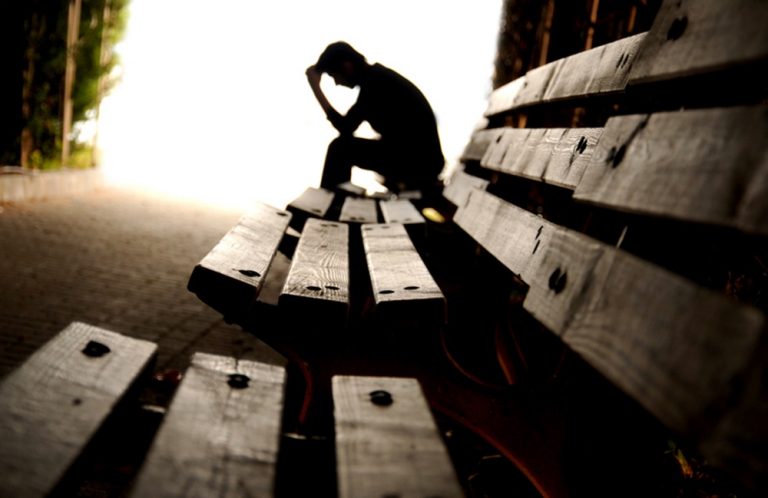 Topul județelor cu cele mai multe sinucideri în 2015. Vezi ce s-a întâmplat (și) în județul Timiș!…