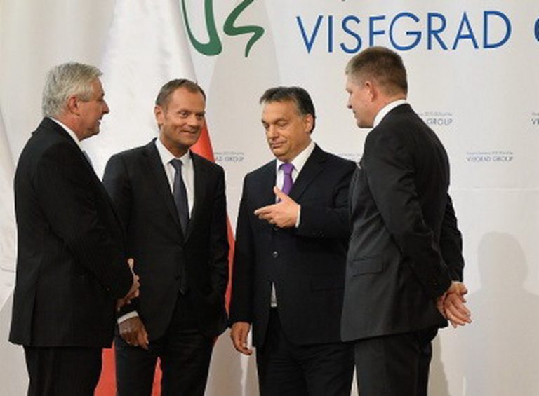 Ţările din Grupul Vişegrad, atac la Comisia Europeană