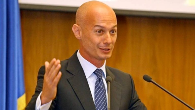 Bogdan Olteanu, arest la domiciliu