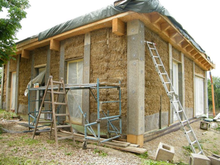 Renovează-ţi casa cu materiale ecologice! Statul îţi dă până la 40.000 de lei
