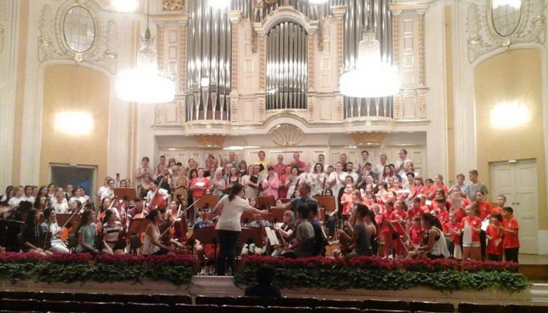 Corul de copii Cantati, un grup care face cinste Timişoarei