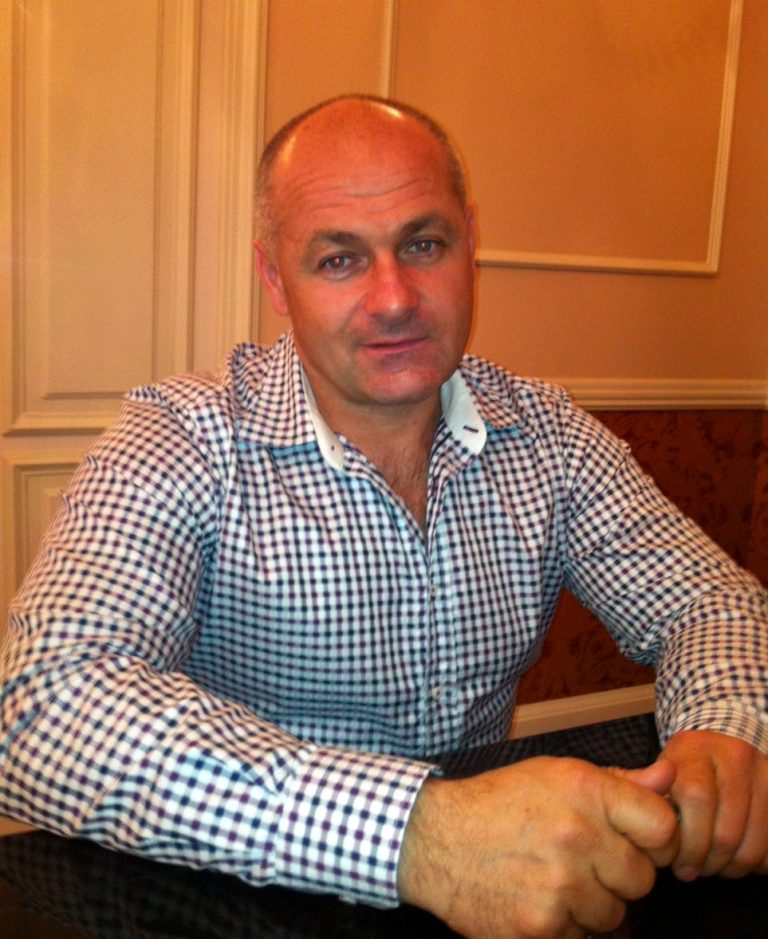 După ce l-a desfiinţat pe Mocioalcă, Dunca şterge acum pe jos cu noul lider al CJ Caras-Severin!