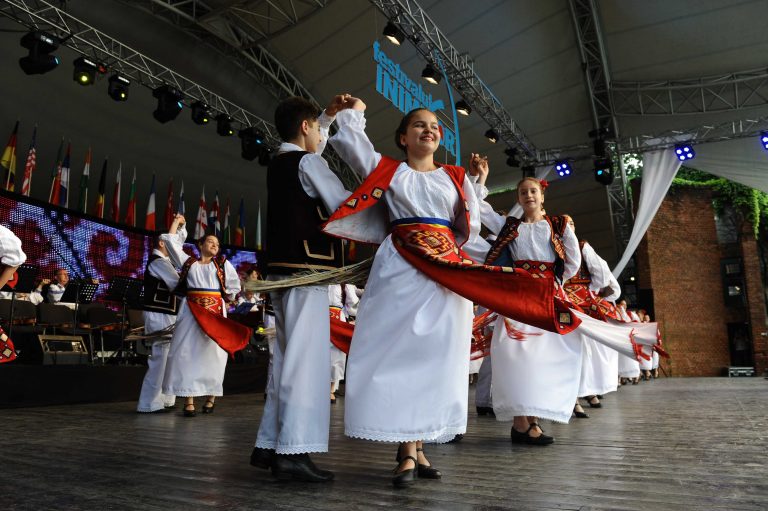 ”Festivalul Inimilor” a dat startul folclorului internațional, în Timișoara