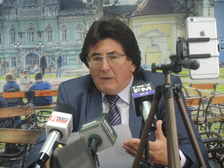 Panourile electorale despre care s-a spus că sunt ilegale sunt ,,perfect corecte”, explică președintele PNL Timiș