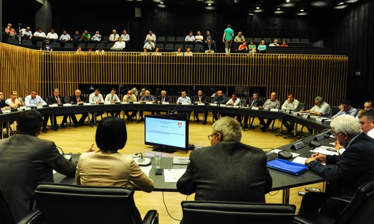 Timişul are prea mulţi bani? Vezi ce sumă a rămas în visteria CJT!