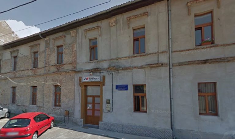 Ești om de afaceri? Vezi cât costă să măsluiești un control ANAF și cu cine să aranjezi!