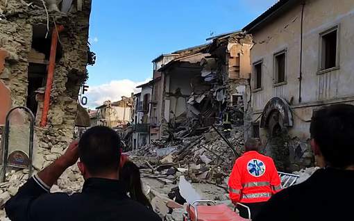Doar un singur român a mai rămas pe lista dispăruţilor în urma cutremurului din Italia