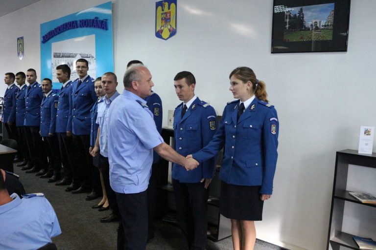 Tinerii jandarmi, pregătiți să facă treabă bună