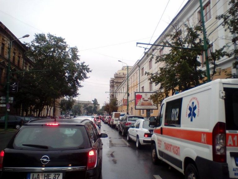 Pasajul Jiul, redeschis temporar. Traficul rămâne dat peste cap la Timişoara