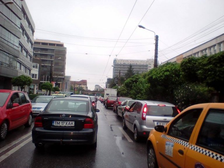 Şantiere, şantiere… Trei artere din Timişoara, blocate de lucrări