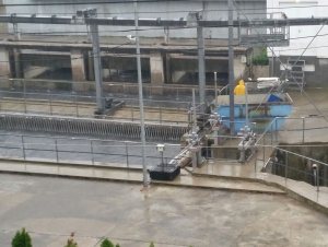 Angajații Aquatim sunt în alertă! În canalizarea Timișoarei au intrat cantități record de apă