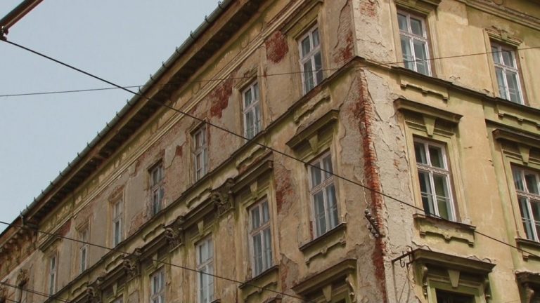 Timișoara | Impozite de cinci ori mai mari pentru clădirile părăsite
