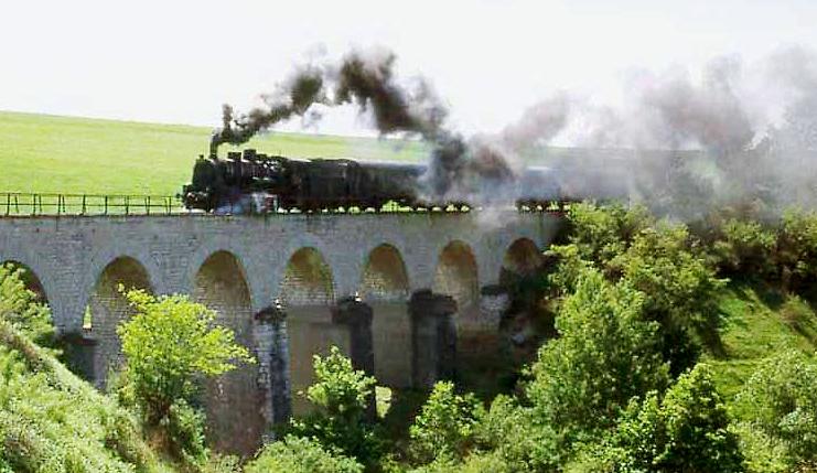 Tu ai văzut-o? Cea mai spectaculoasă cale ferată şi prima din sud-estul Europei e în BANAT