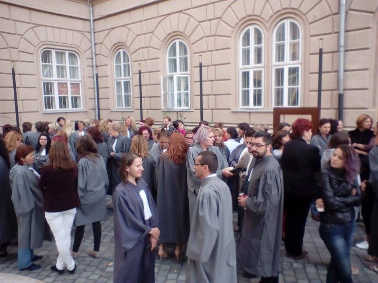 Protest al grefierilor în Banat