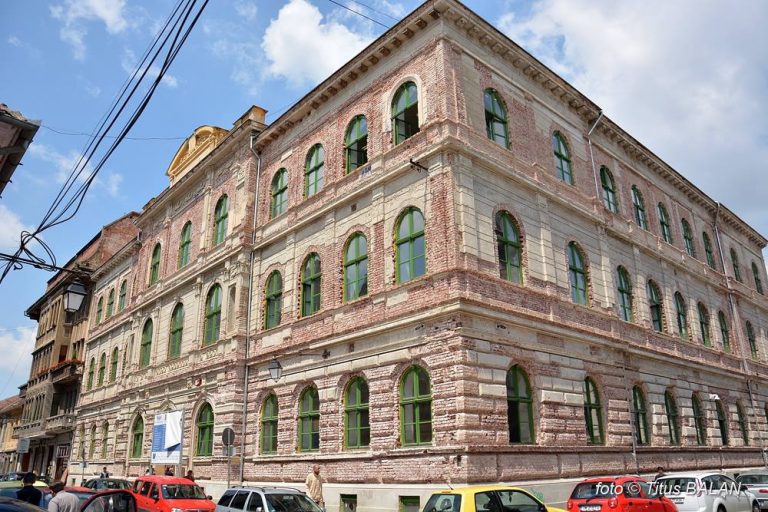 Zeci de școli și grădinițe din Timiș, fără aviz ISU sau autorizație sanitară, cu câteva zile înainte de începerea noului an școlar